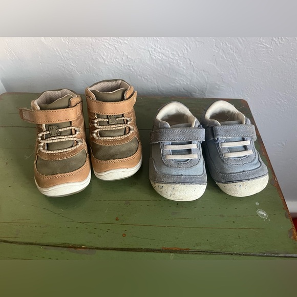 Two pairs if stride ride boys shoes toddler size 4 - Picture 1 of 6